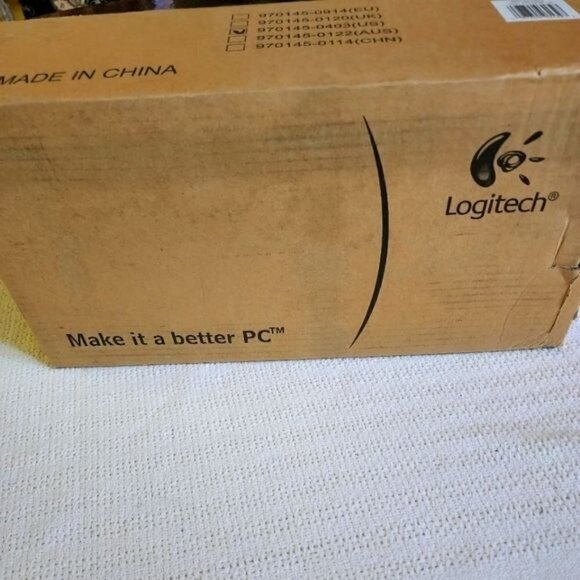 Logitech #970145-0403 S200 Speakers - Picture 1 of 7